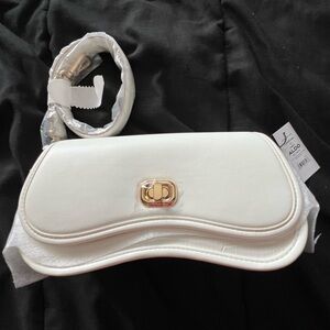 Aldo Ivory White Women’s Shoulder Bag or Clutch with Gold Accent BRAND NEW TAGS